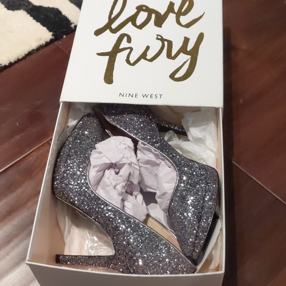 Nine west love fury silver glitter shoes